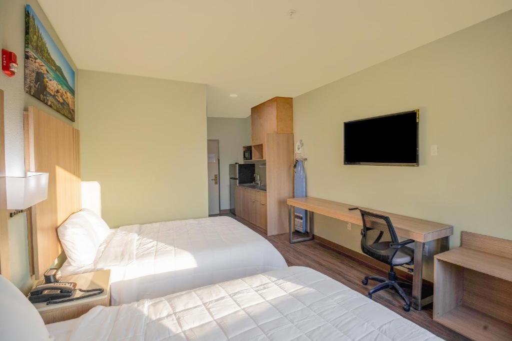 Royal Inn & Suites Адайрсвилл Экстерьер фото