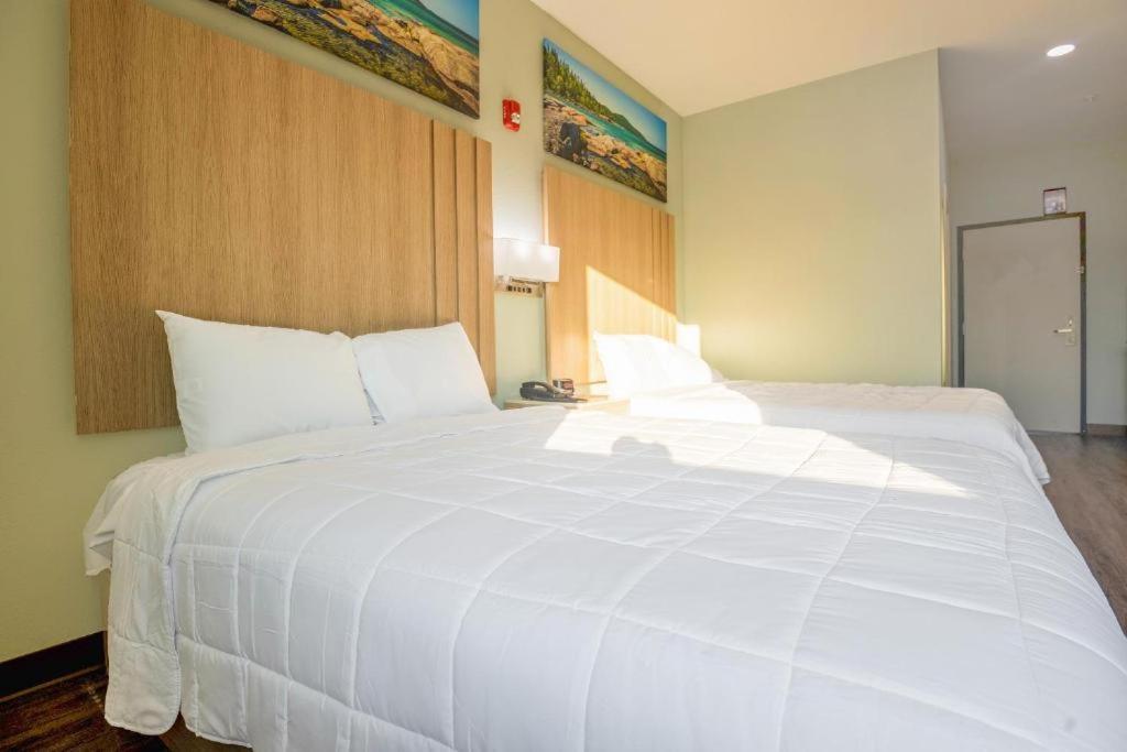 Royal Inn & Suites Адайрсвилл Экстерьер фото